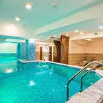 Family Romantika Hotel 3*