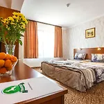 Family Romantika Hotel 3*